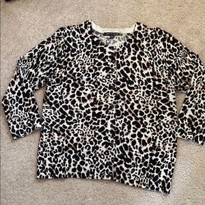 Crop leopard print sweater